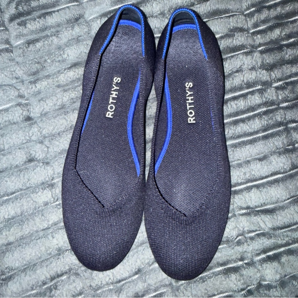 Rothy’s Rounded Point Ballet Flat Navy Blue 10.5